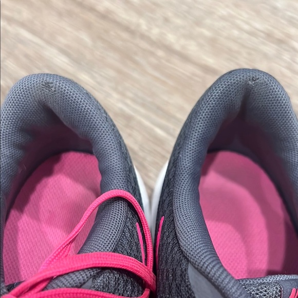 Women's Nike Flex TR 6 size 9 - Picture 3 of 7